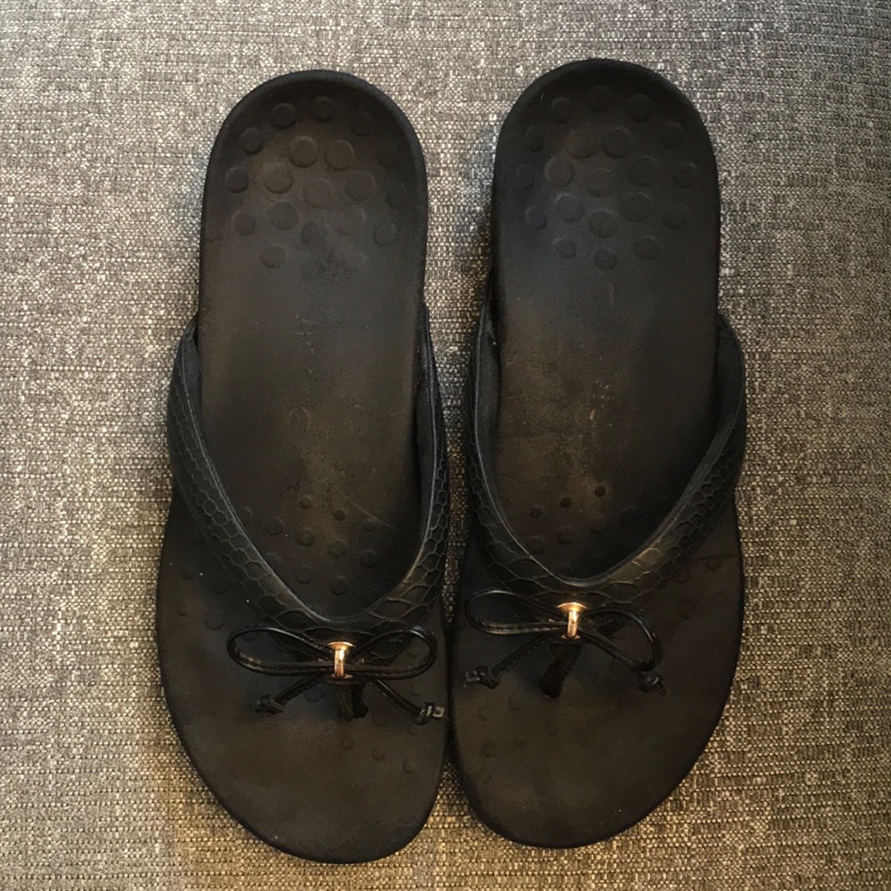 Women’s Vionic Black Sandals Sz 10